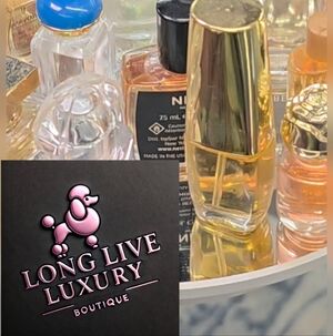 Miniature bottle of perfume 22